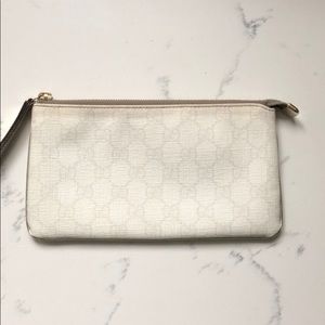Authentic Gucci GG Pochette Wristlet White Canvas